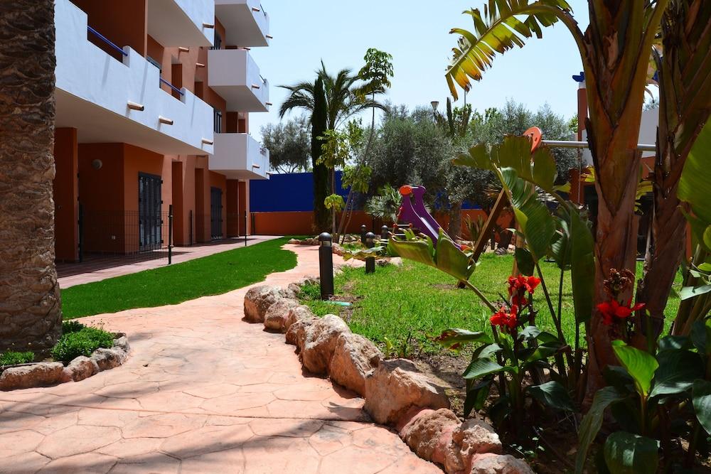 Apartamentos Turisticos Parque Tropical Vera Extérieur photo