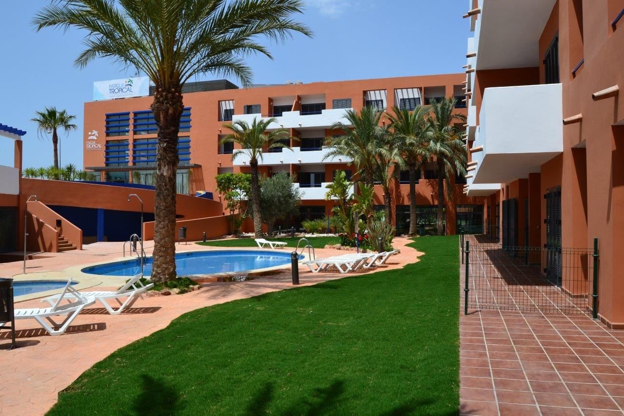Apartamentos Turisticos Parque Tropical Vera Extérieur photo