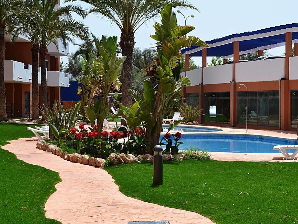 Apartamentos Turisticos Parque Tropical Vera Extérieur photo